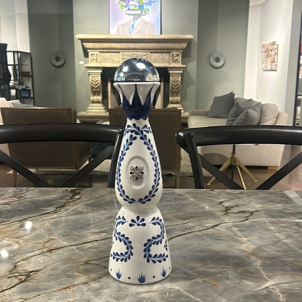 Clase Azul tequila reposado empty single bottle 750 mL.